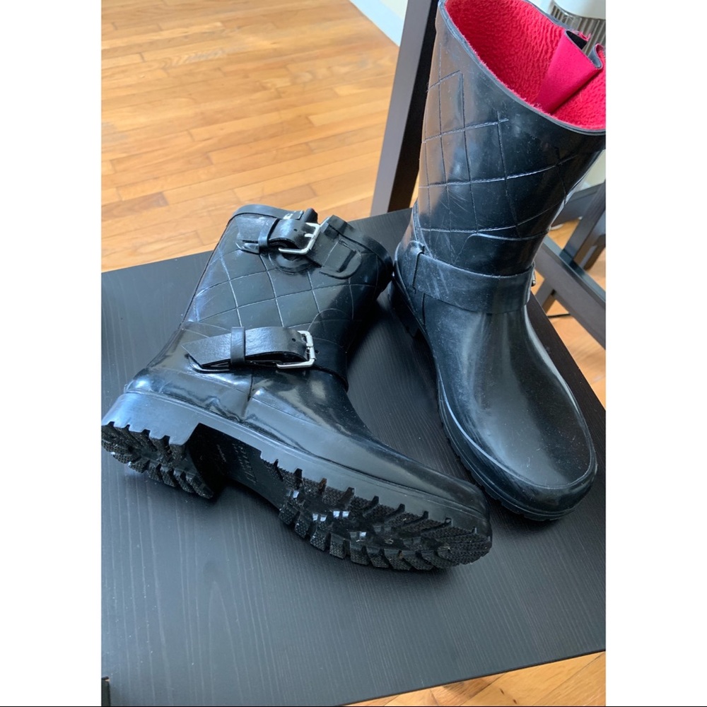 Sperry Rain Boot (like new)